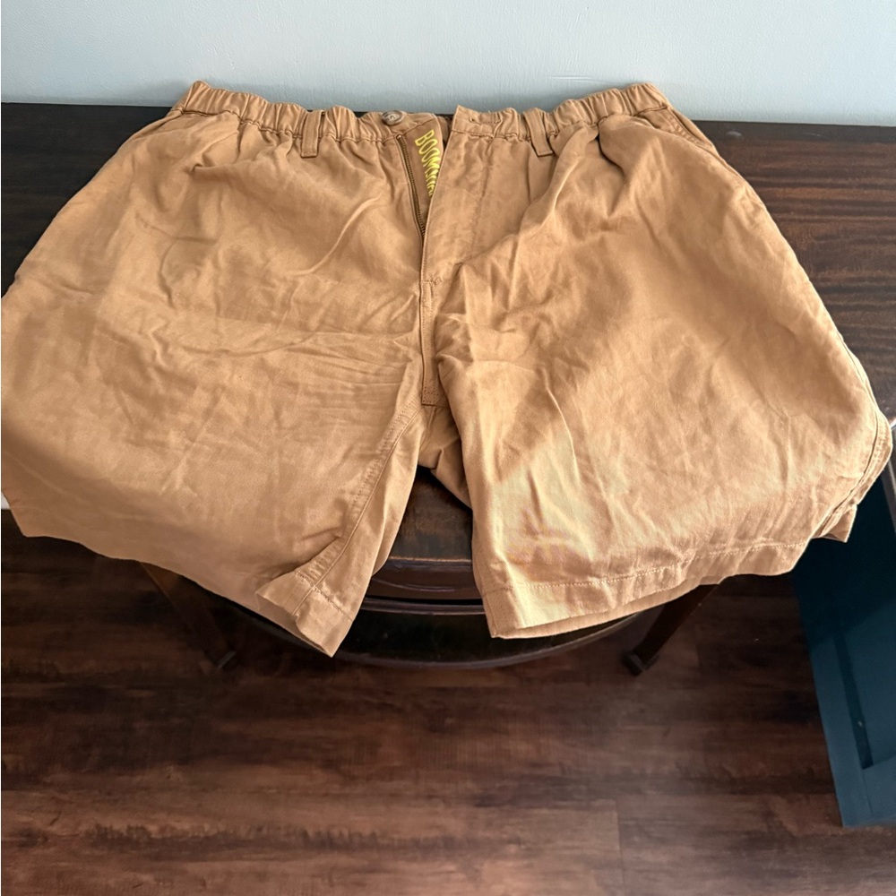 Chubbies Men's Tan Shorts